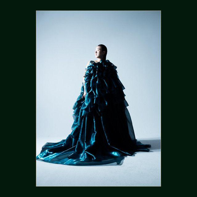 Capa do álbum "Serenade", de Sunwoo Jung-a