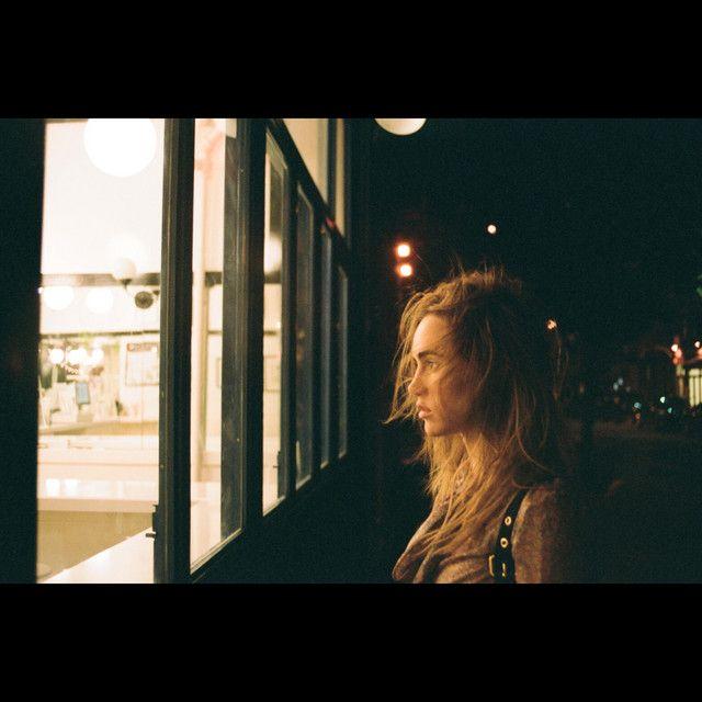 Portada de Sencillo/EP "Brutally", de Suki Waterhouse