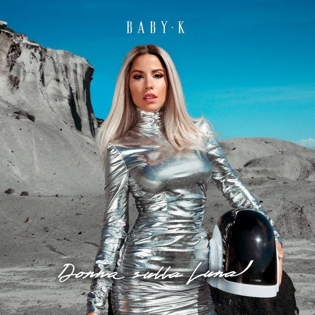 Portada de Álbum "Donna Sulla Luna", de Baby K