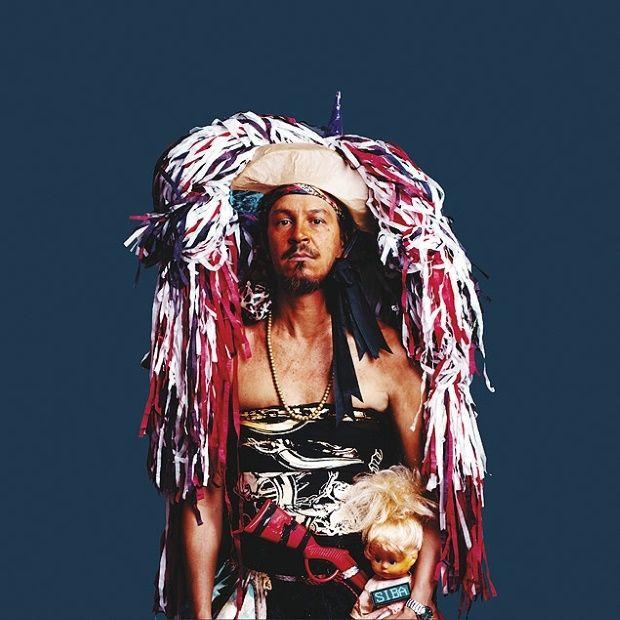 Capa do Álbum "De Baile Solto", de Siba