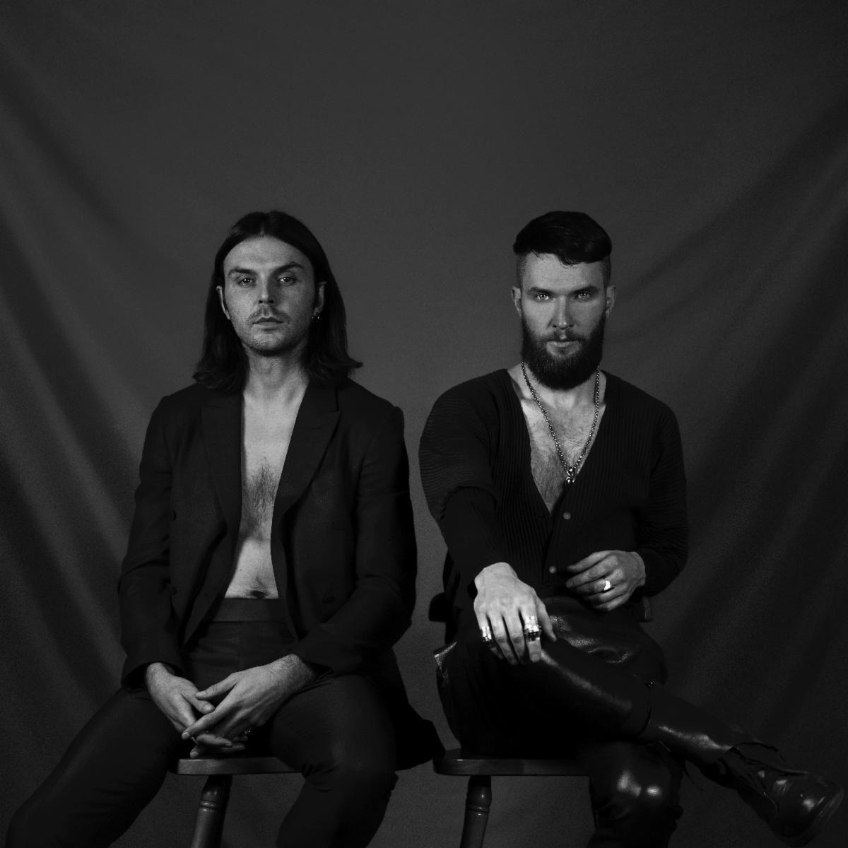 Portada del álbum "Faith", de Hurts