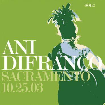 Portada del álbum "Sacramento 10.25.03", de Ani DiFranco