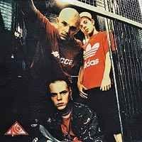 Portada de Álbum "Päivästtoiseen", de Kapasiteettiyksikkö