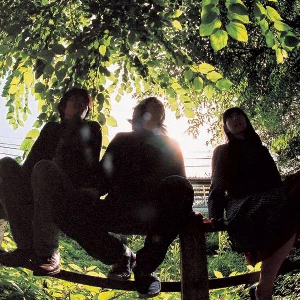 Portada de Álbum "木洩陽通りにて (komorebi dori nite)", de Lamp (Indie)