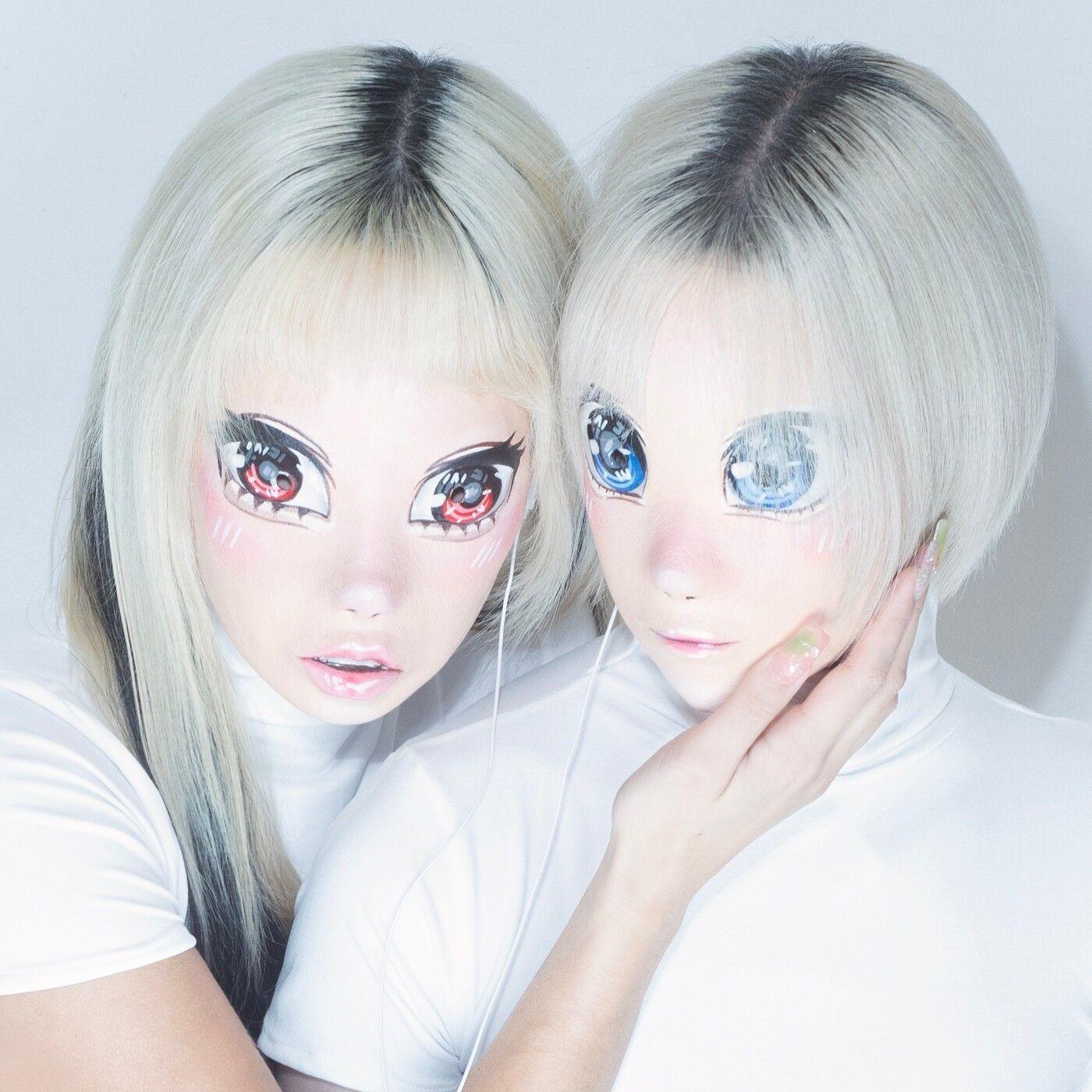 Capa do Single/EP "headphones!", de AKRIILA