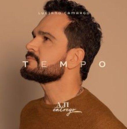 Capa do álbum "Tempo", de Luciano Camargo