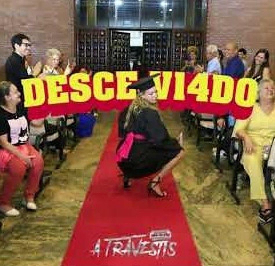 Portada de Sencillo/EP "DESCE V14DO", de A Travestis