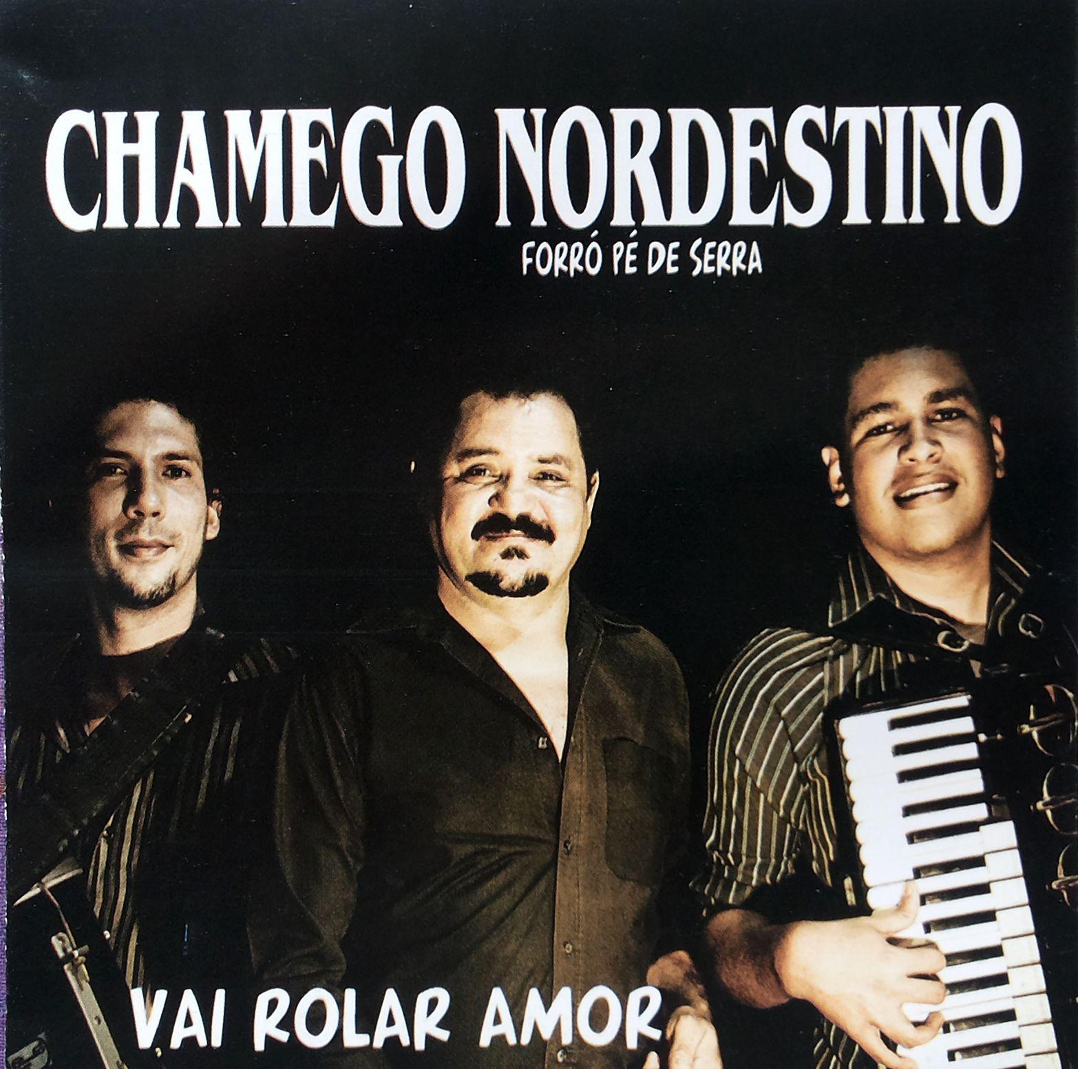 Album cover of "Vai Rolar Amor" by Banda Chamego Nordestino