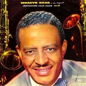 Album cover of "Dançando Com Você Nº 4" by Moacyr Silva