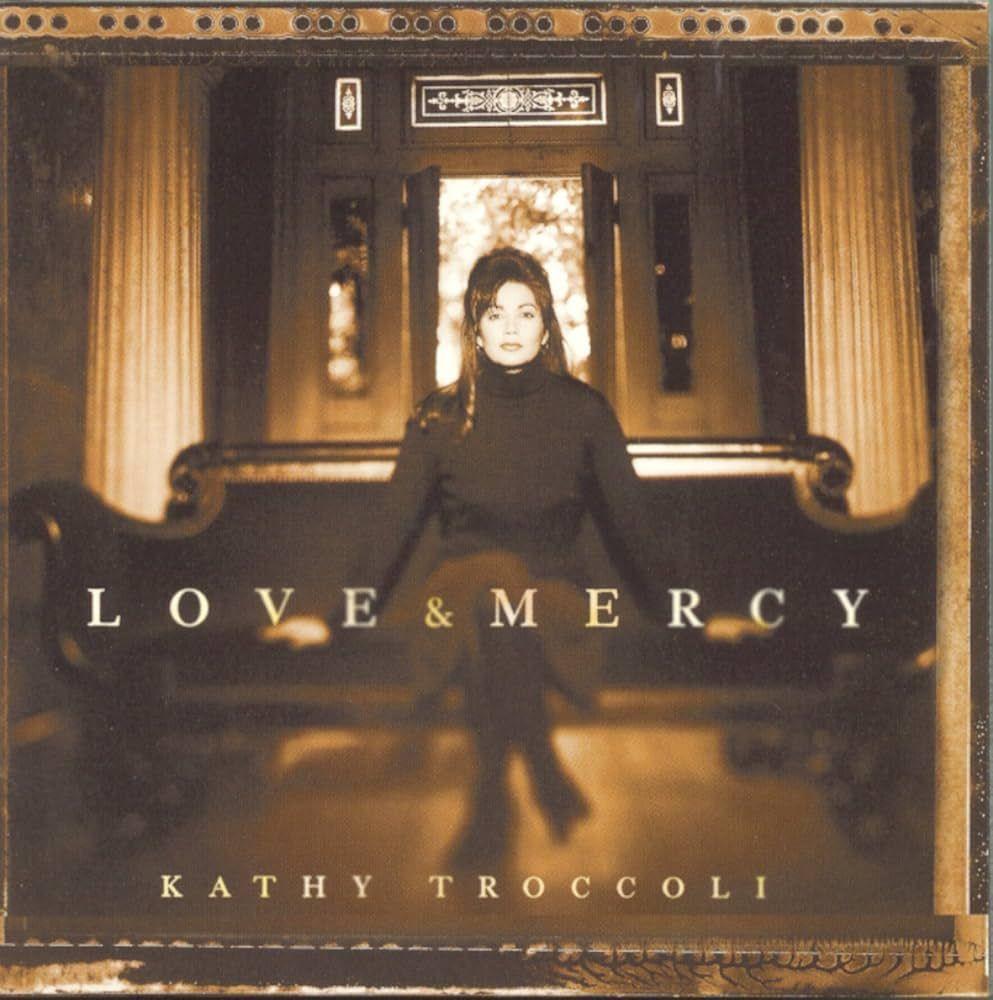 Capa do Álbum "Love & Mercy", de Kathy Troccoli