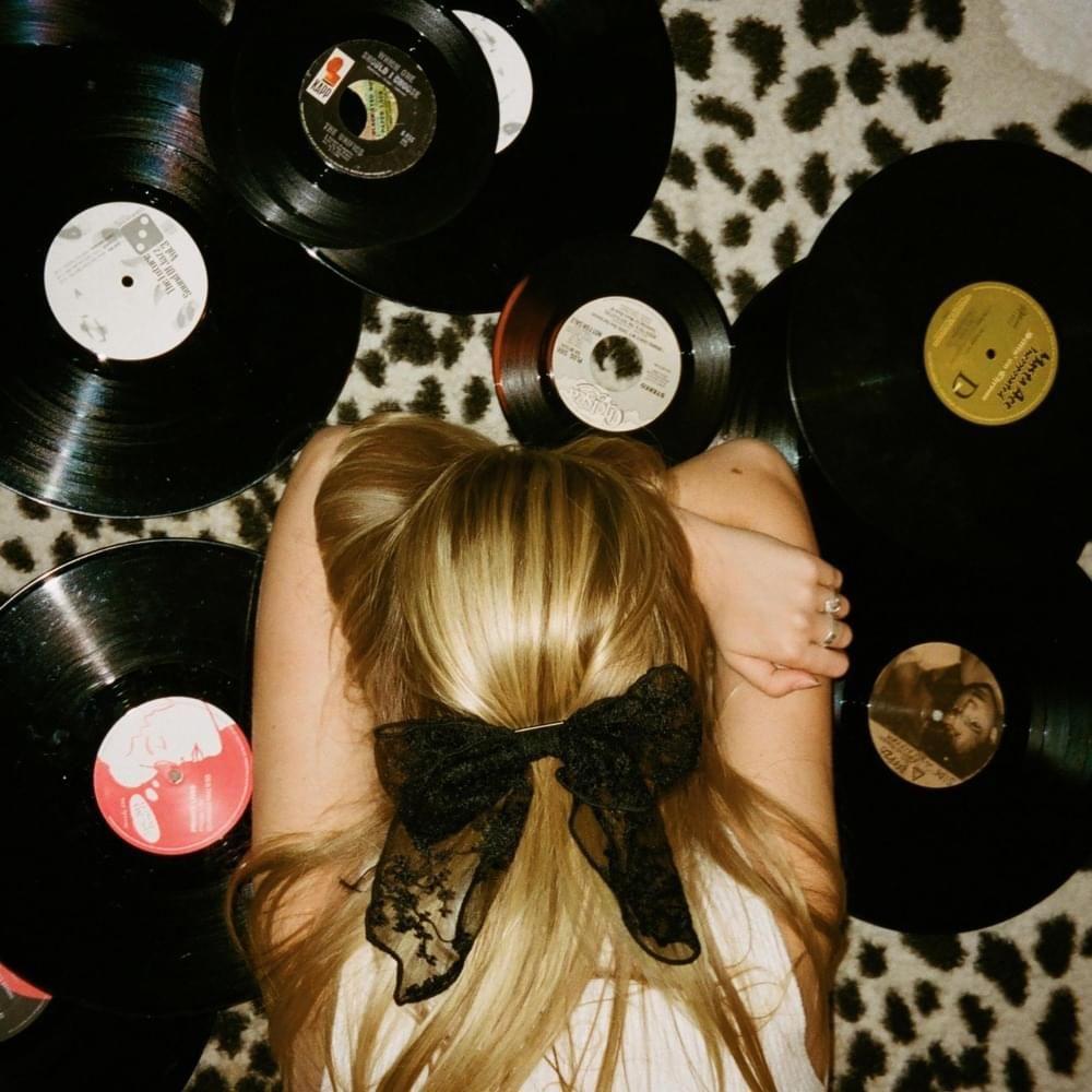 Single/EP cover of "Vinyl" by Selma Eriksen