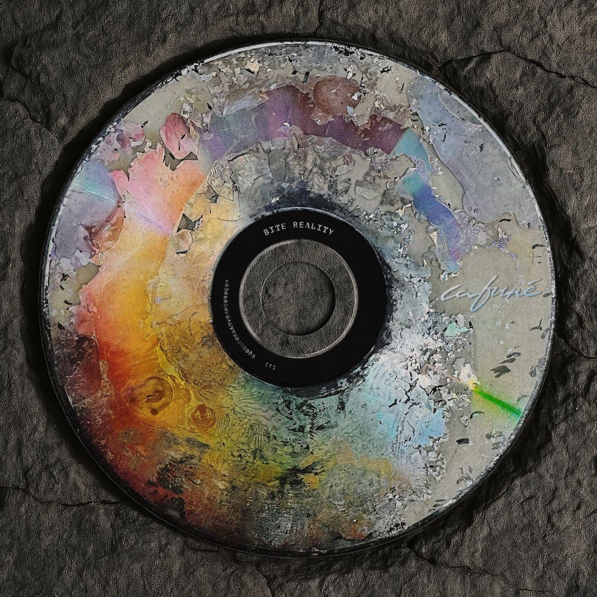 Portada de Álbum "Bite Reality", de Cafuné