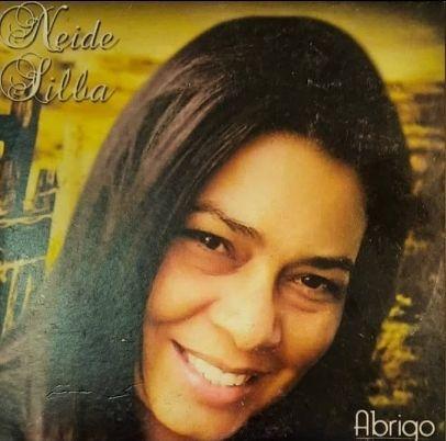 Capa do Álbum "Abrigo", de Neide Silva