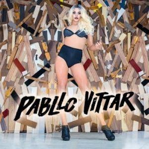 Capa do álbum "Open Bar", de Pabllo Vittar
