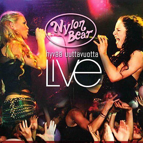 Capa do Álbum "Hyvää Uuttavuotta Live", de Nylon Beat