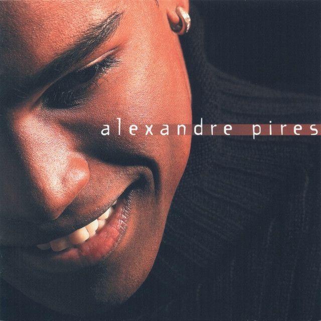 Portada del álbum "É Por Amor", de Alexandre Pires