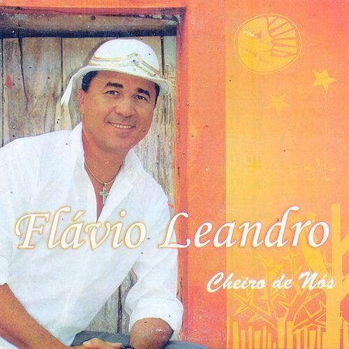 Portada de Álbum "Cheiro de Nós", de Flávio Leandro