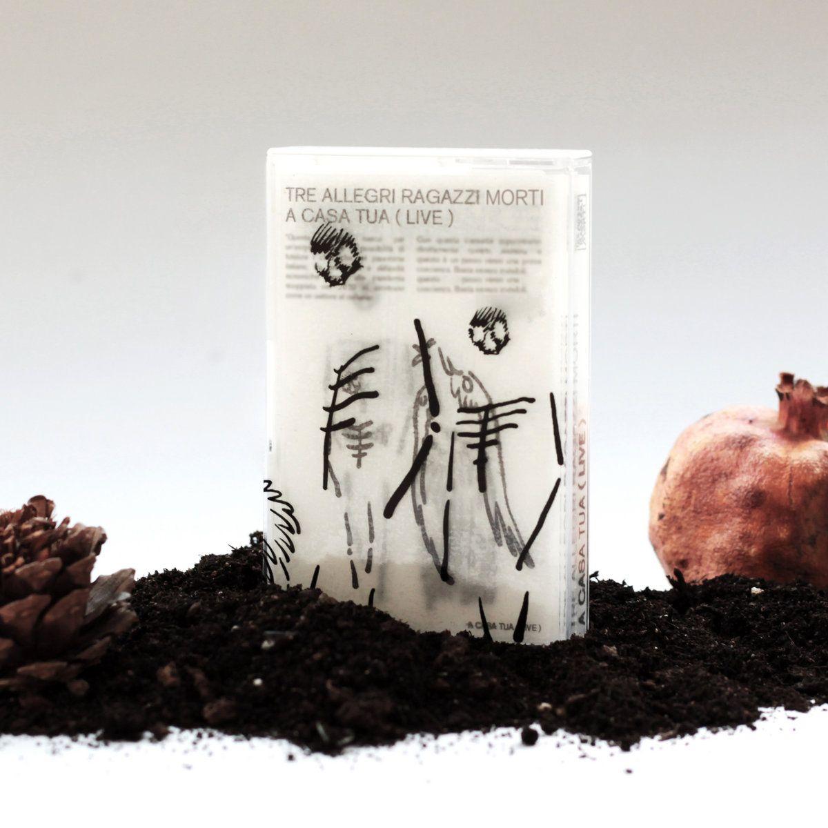 Portada de Álbum "A Casa Tua (Live)", de Tre Allegri Ragazzi Morti