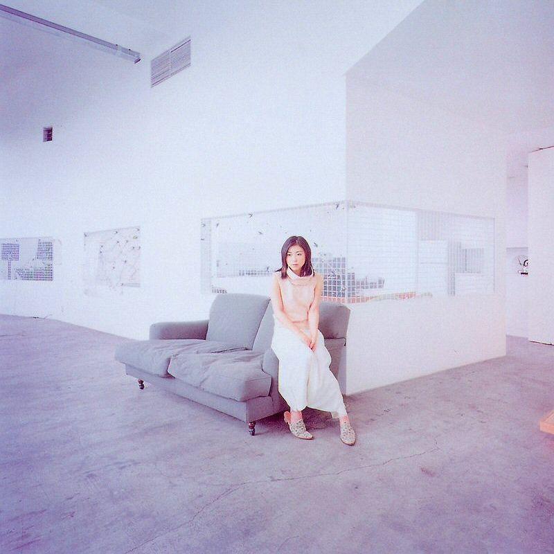 Capa do álbum "Hikari", de Utada Hikaru