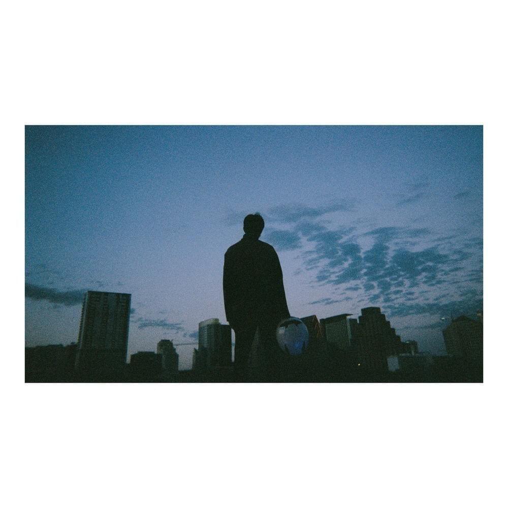 Capa do Single/EP "skeletons", de keshi