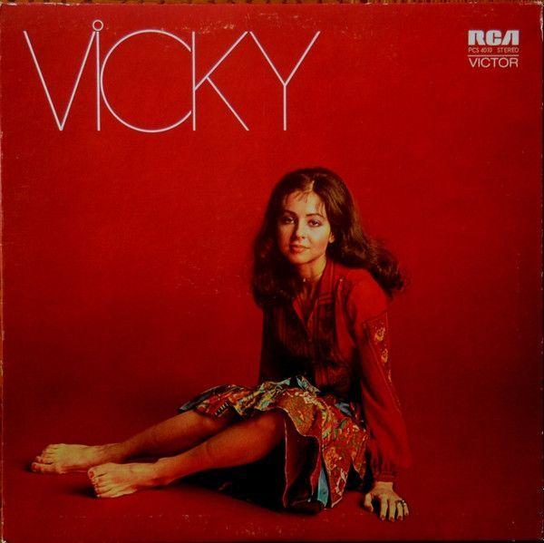 Portada del álbum "Vicky", de Vicky Leandros