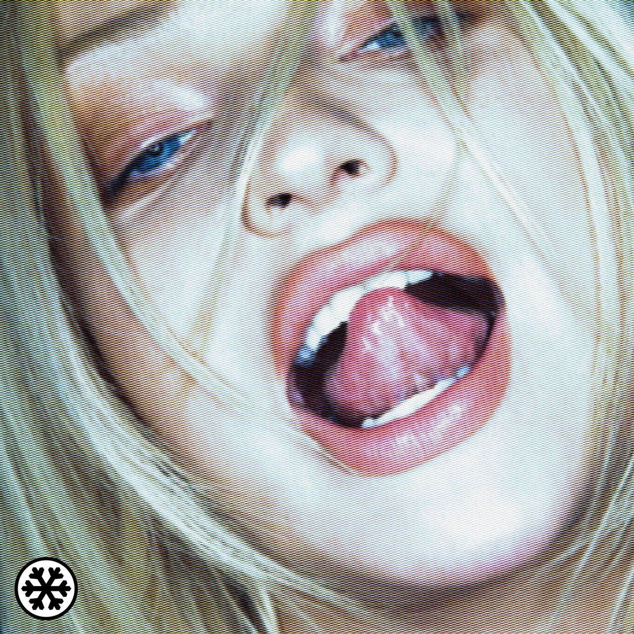Capa do álbum "brrr", de Kim Petras