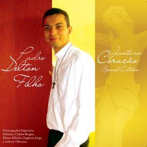 Portada de Álbum "Junto Ao Coração", de Pe. Delton Filho