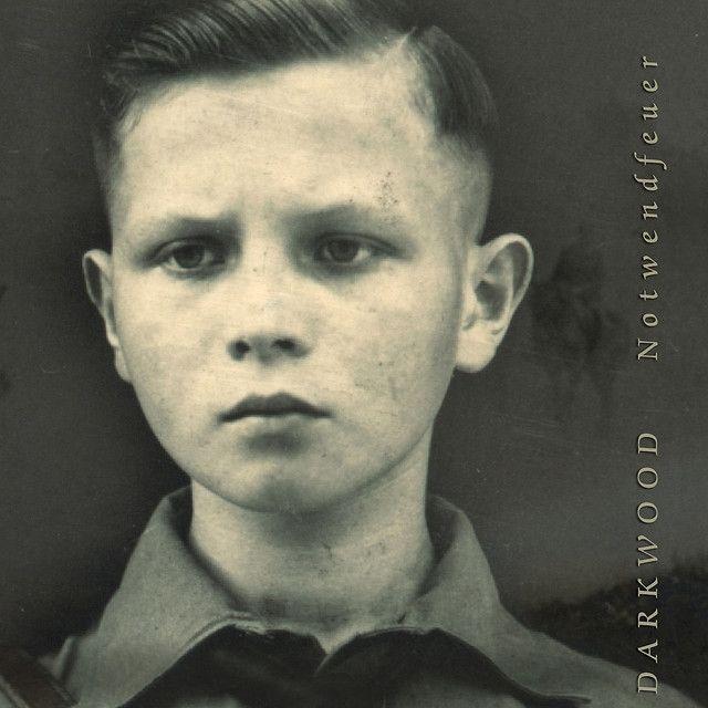 Capa do Álbum "Notwendfeuer", de Darkwood