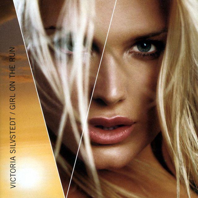 Portada de Álbum "Girl On The Run", de Victoria Silvstedt