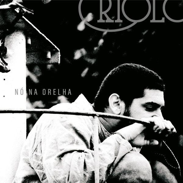 Portada de Álbum "Nó Na Orelha", de Criolo
