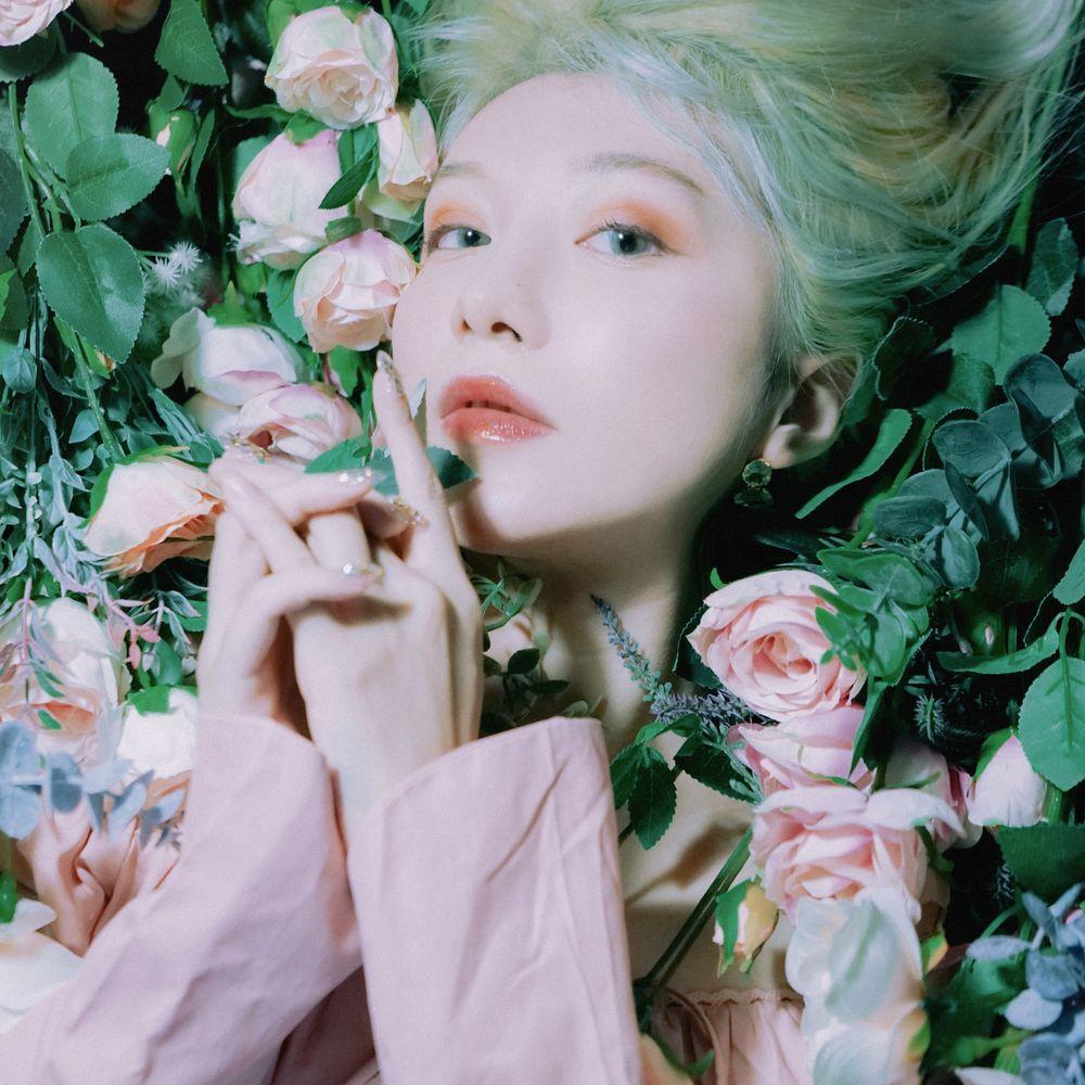 Capa do Single/EP "Moon", de Seiren