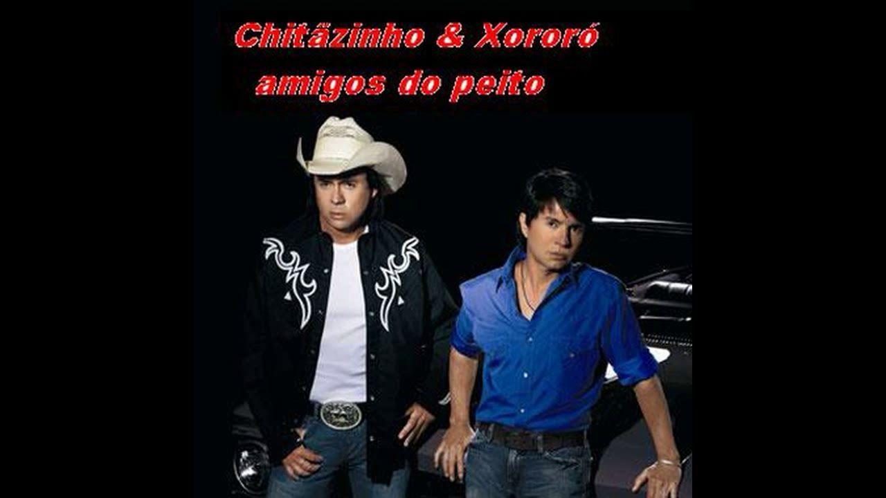 Portada de Álbum "Amigos do Peito", de Chitãozinho & Xororó
