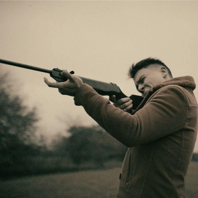 Capa do álbum "Salgo a Cazar", de YSY A