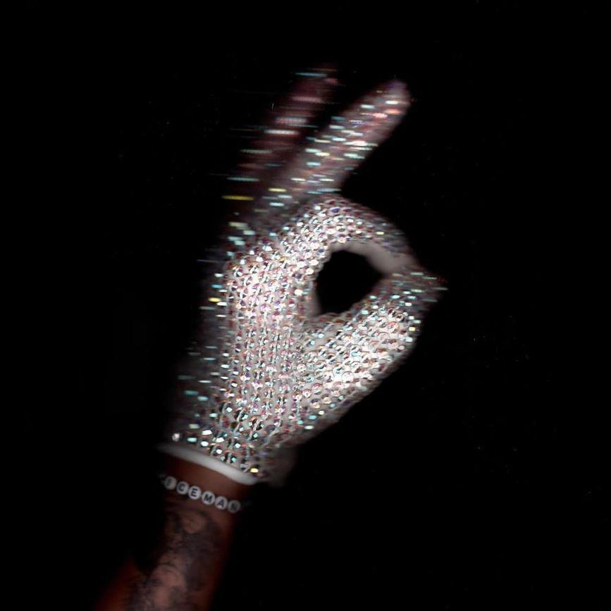 Album cover of "ICEMAN" by Drake
