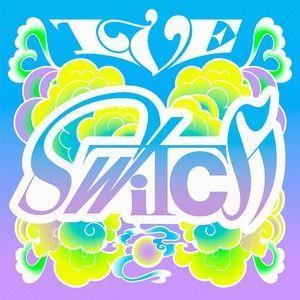 Capa do álbum "IVE SWITCH", de IVE