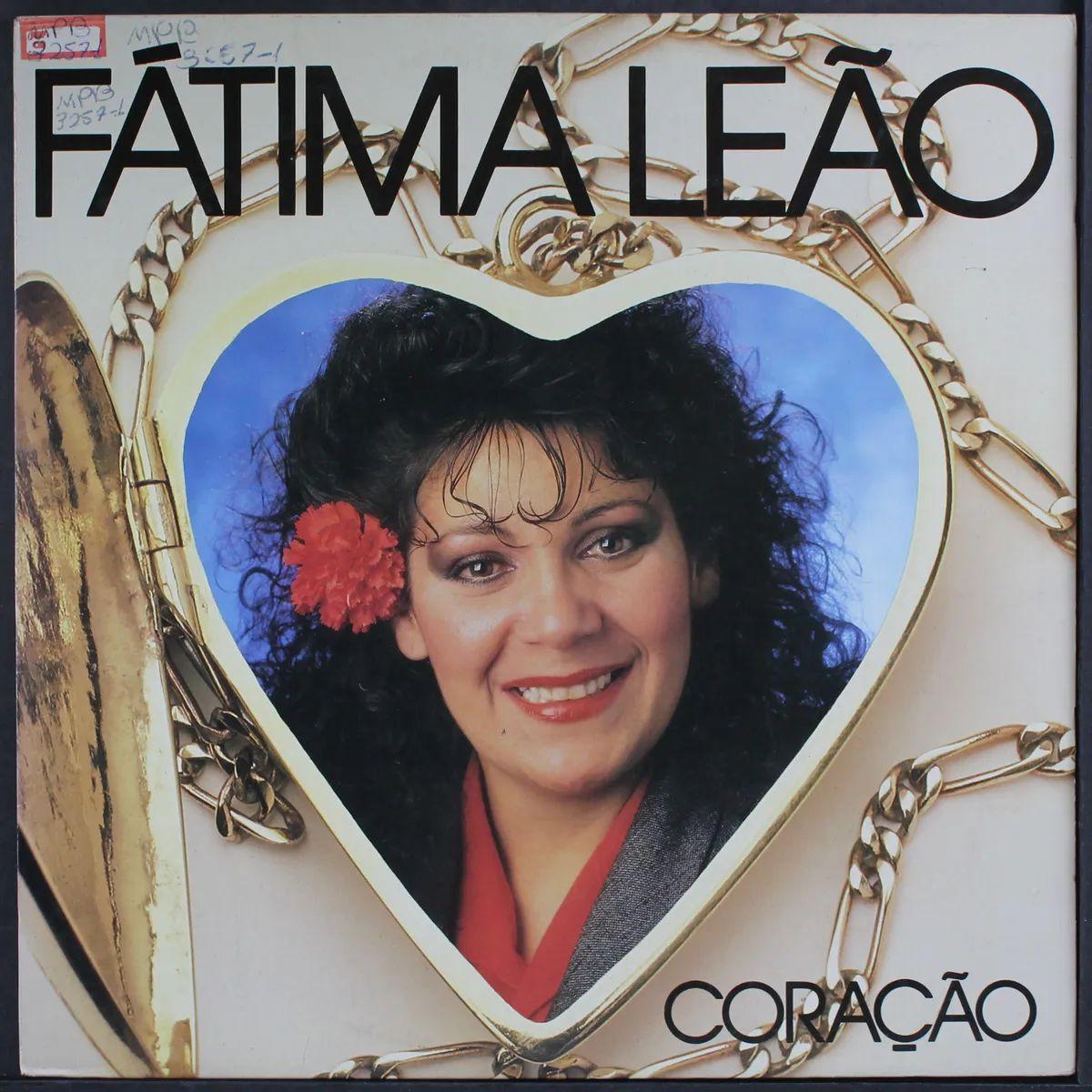 Portada de Álbum "Coração", de Fátima Leão
