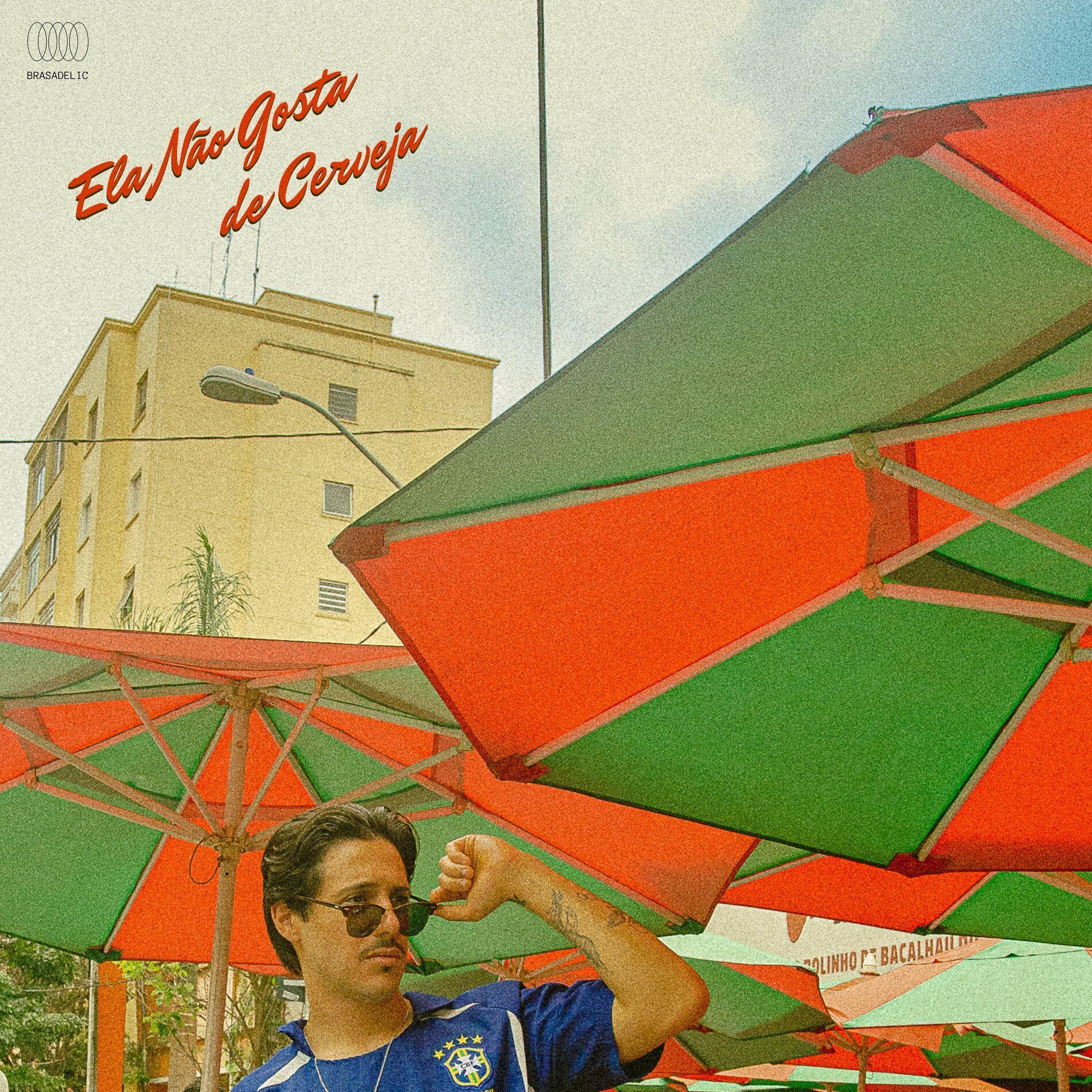 Capa do Single/EP "Ela Não Gosta de Cerveja", de HOZE