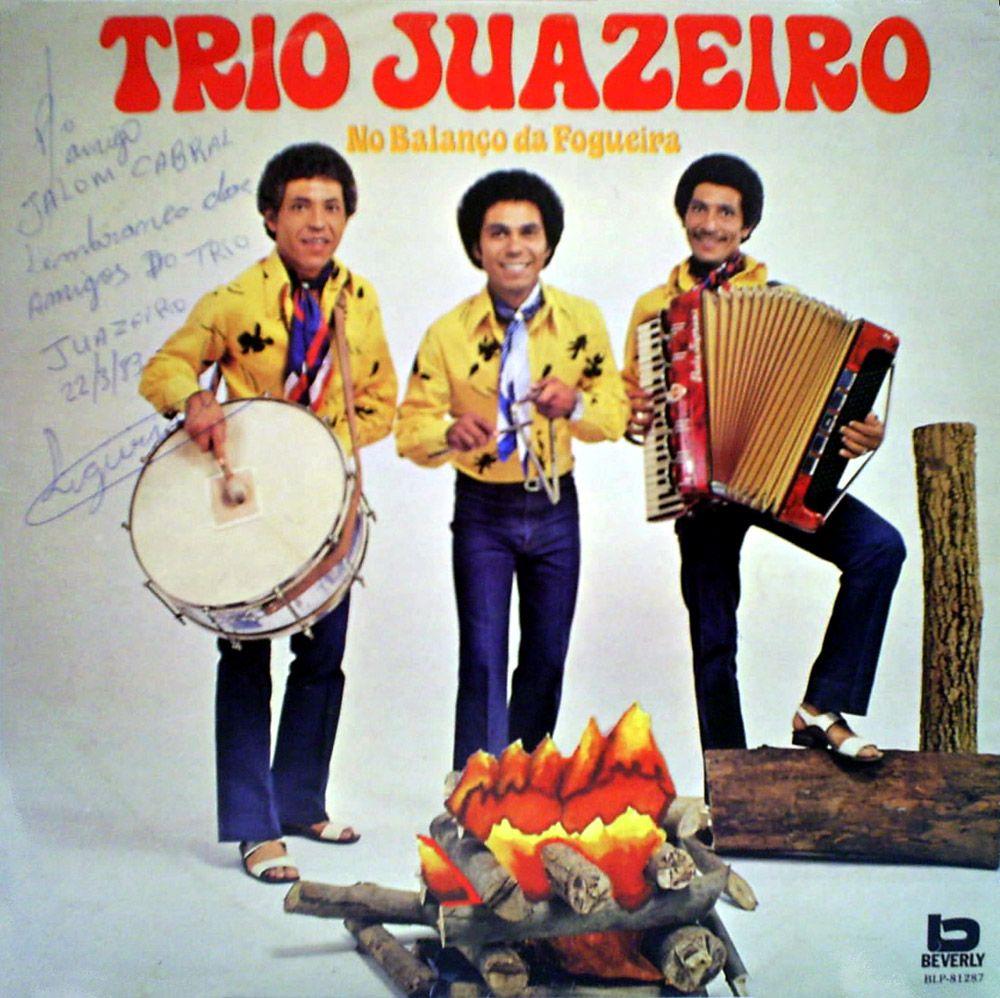 Portada de Álbum "No Balanço da Fogueira", de Trio Juazeiro