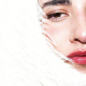 Capa do Álbum "cerodenero", de IZARO