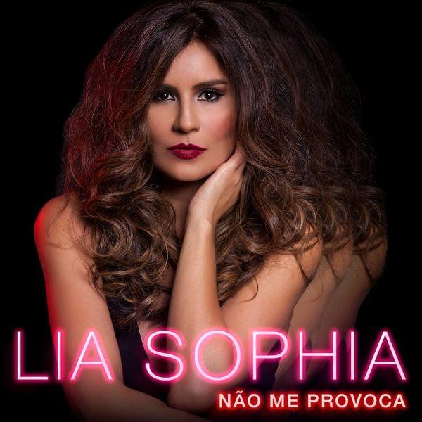 Portada de Álbum "Não Me Provoca", de Lia Sophia