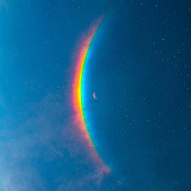 Capa do álbum "Moon Music", de Coldplay