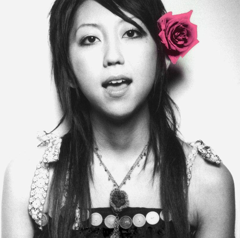 Capa do álbum "Rose", de Rie Fu