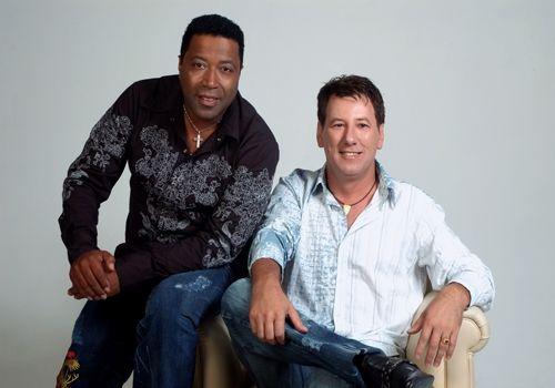 Portada de Álbum "Pai Tião", de Lellis & Lennon