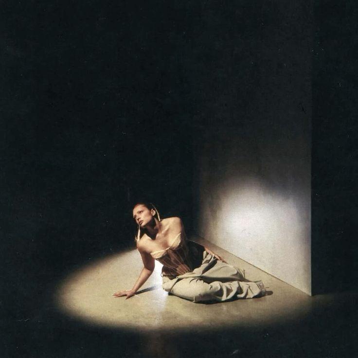 Portada de Álbum "VIOLETA ", de VIOLETA (ES)