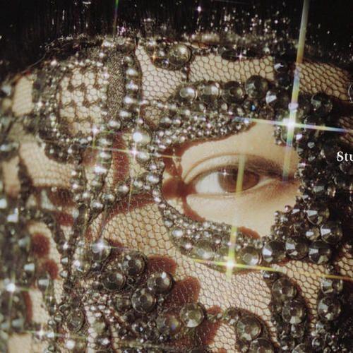 Capa do álbum "Stunning", de Sunwoo Jung-a