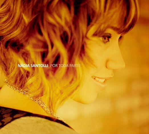 Portada de Álbum "Por Toda Parte", de Nádia Santolli
