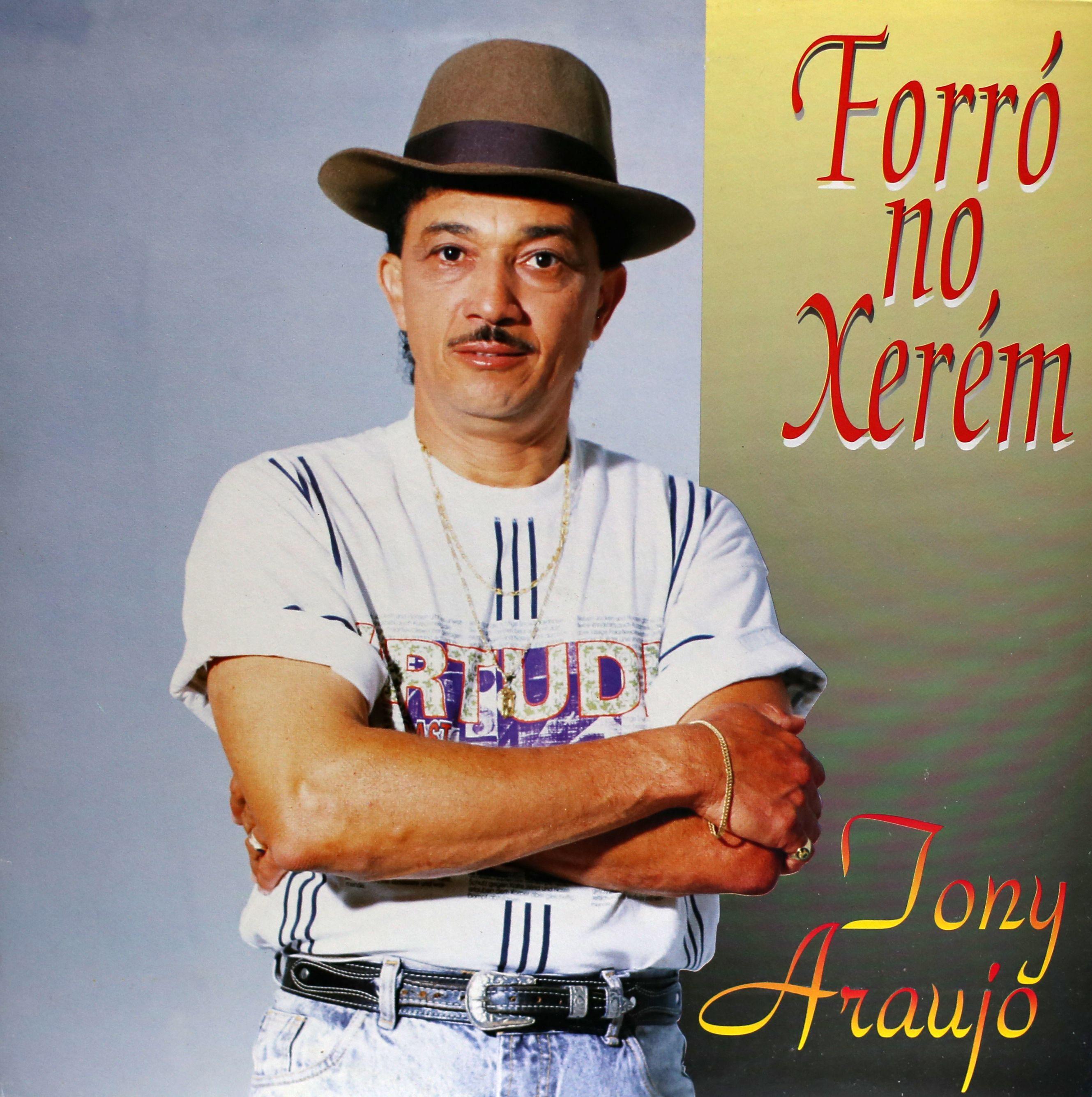Portada de Álbum "Forró No Xerém", de Tony Araújo