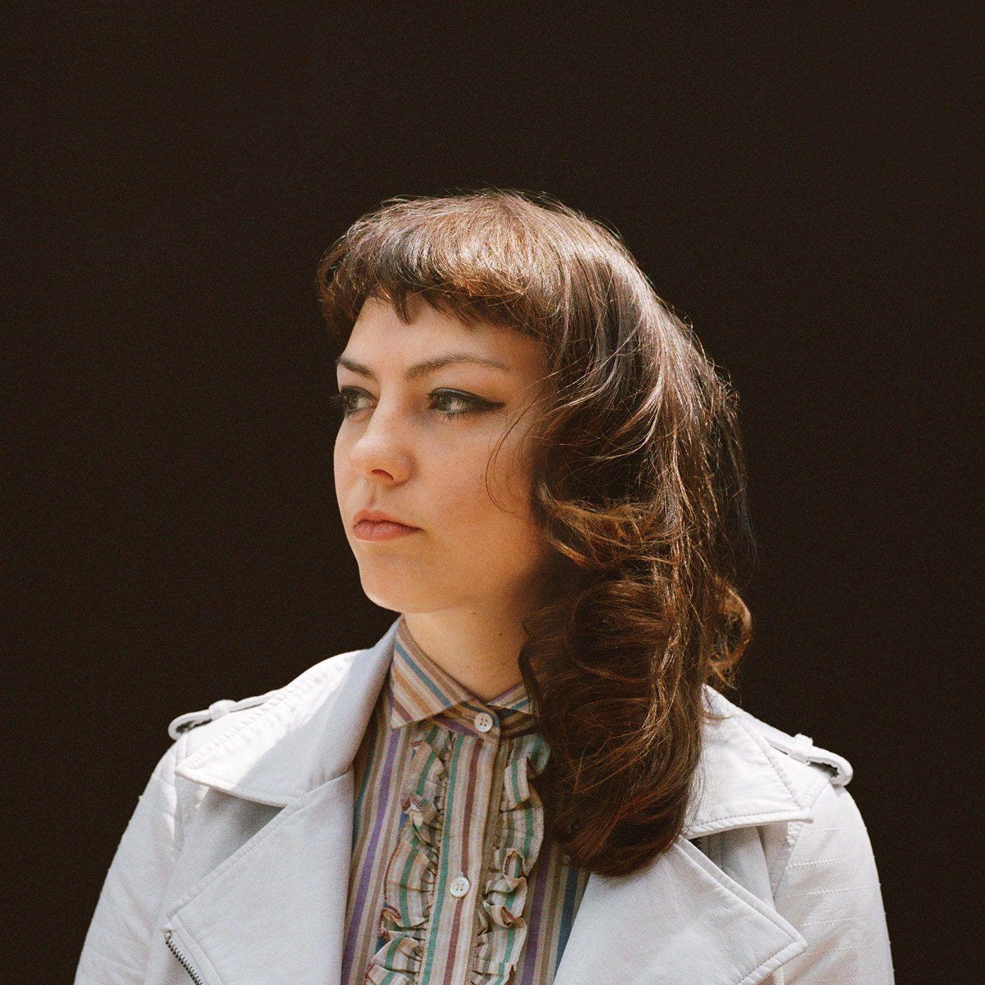 Capa do Álbum "MY WOMAN", de Angel Olsen