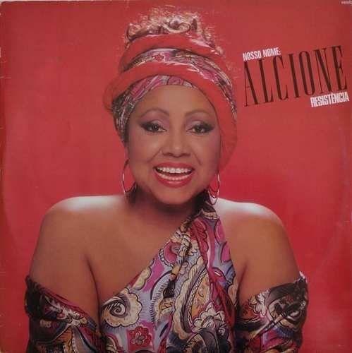Portada del álbum "Nosso Nome Resistência", de Alcione