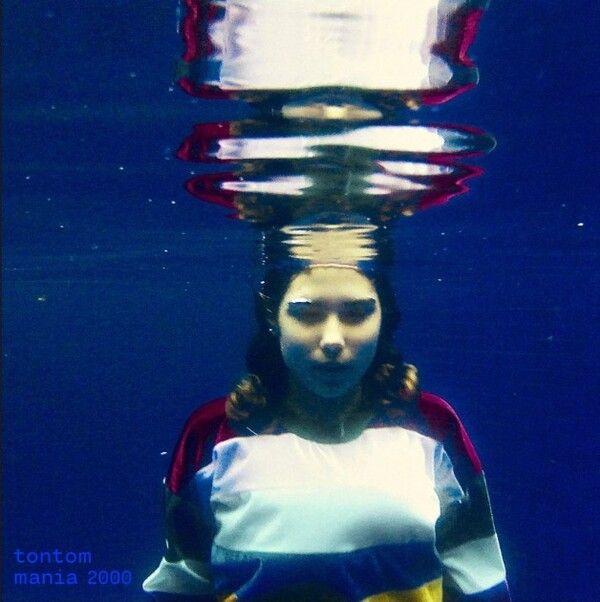 Portada de Sencillo/EP "Mania 2000", de Tontom